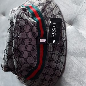 Copy(?) - Gucci Bucket Hat